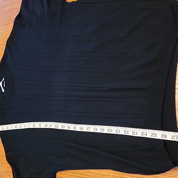 Perry Ellis Men's Classic Black Crewneck Sweater - Picture 5 of 9